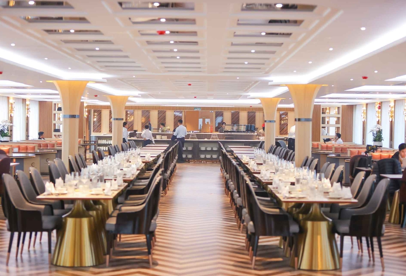 Experience a 5-star cruise: Luxurious services not to be missed